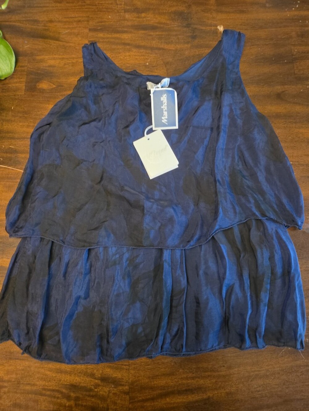 H Trend Italy 100% Silk Ruffle Tiered Sleeveless Blouse Tank Top Navy Blue S